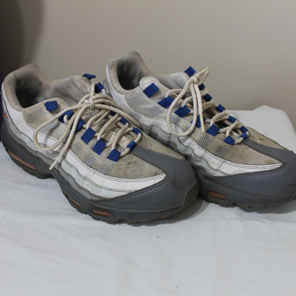 Nike Air Max 749766-033 Size 10 Tennis Shoes